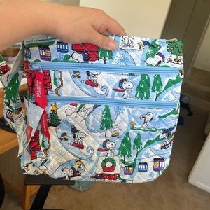 Vera Bradley Ski Slope Snoopy Triple Zip Hipster